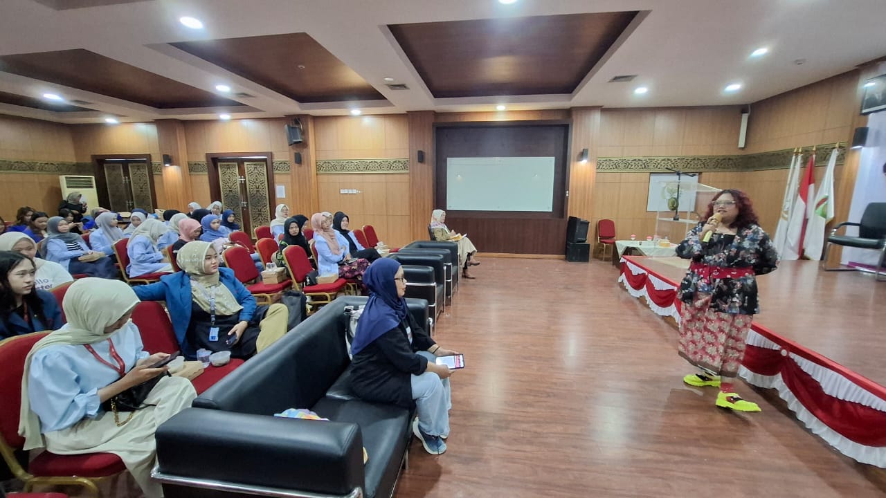 Diskusi Publik Kekerasan terhadap Perempuan 'Workshop Penulisan Isu Kekerasan Berbasis Gender Online (KBGO) yang digelar oleh FJPI Sumsel (Dok Humas FJPI Sumsel / Simburcahaya.com)